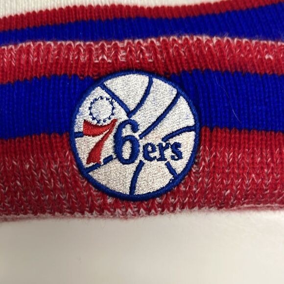 USA Striped Philadelphia 76ers Foldup Striped Winter Acrylic Hat Pom Pom- NEW - Picture 7 of 10